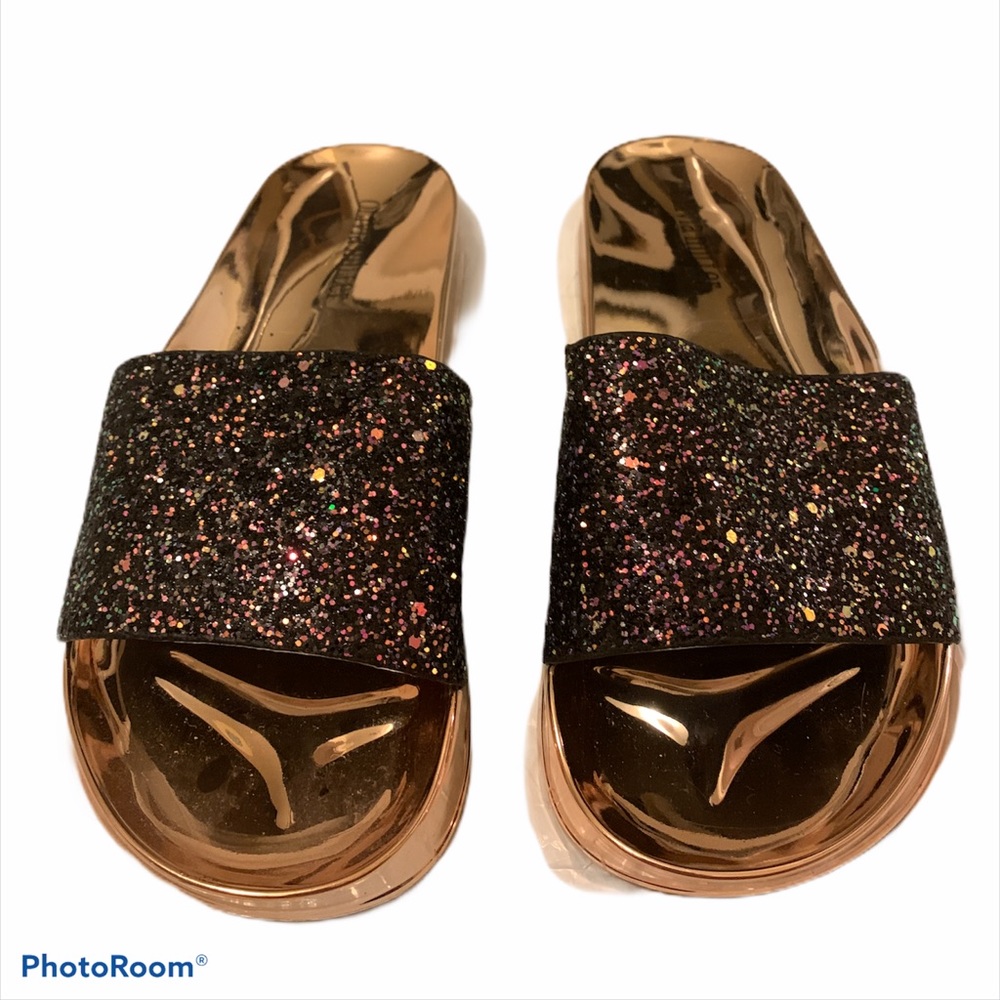 Olivia Miller gold slip on sandals